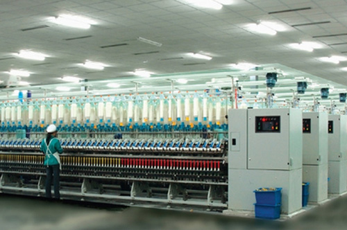 紡紗車(chē)間(jiān).jpg 紡紗車(chē)間(jiān).jpg